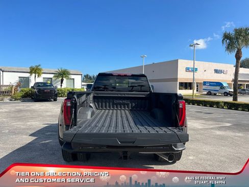 New 2026 GMC Sierra 3500 Denali w/ Denali Reserve Package image 15