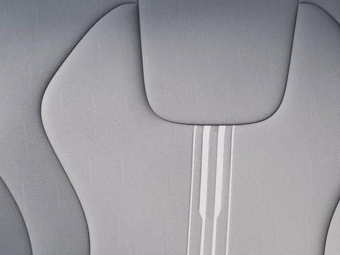 New 2026 Hyundai Elantra Sport image 18