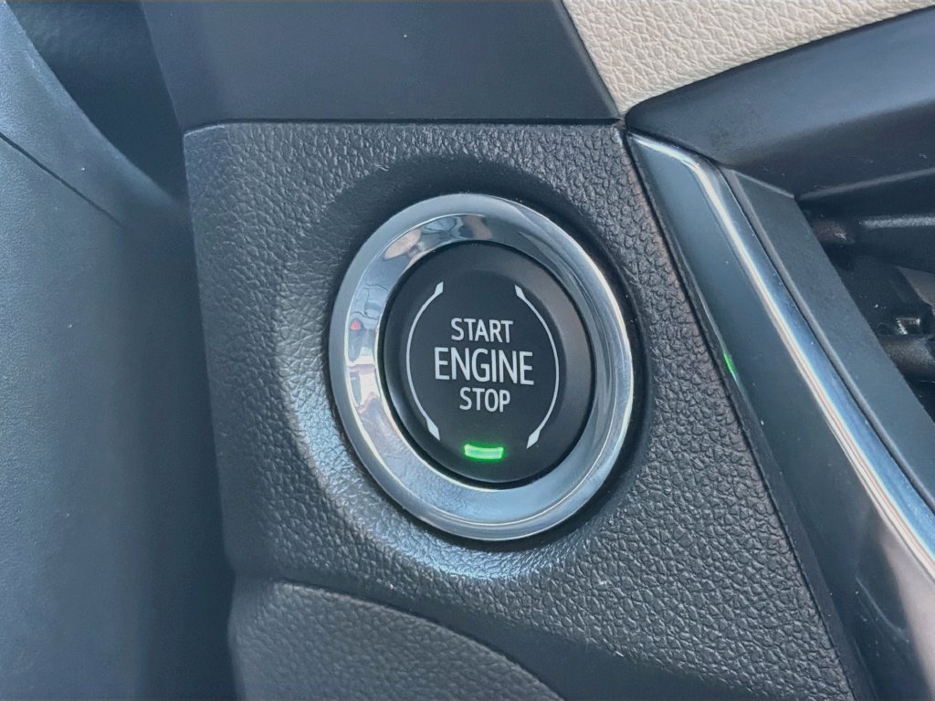Used 2024 Buick Encore GX Avenir AWD/4WD image 33