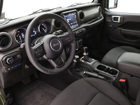 Used 2023 Jeep Wrangler Willys 4xe w/ Cold Weather Group image 15