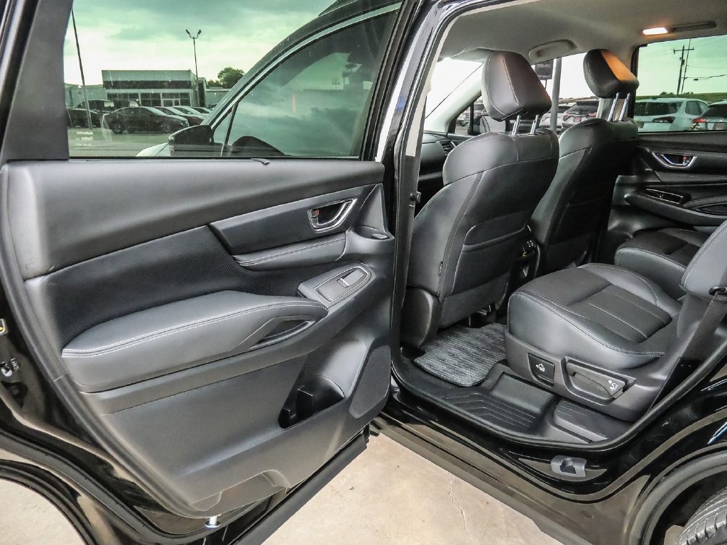 Used 2023 Subaru Ascent Limited AWD/4WD image 27