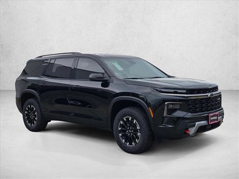 New 2026 Chevrolet Traverse Z71 w/ Driver Confidence Package image 7