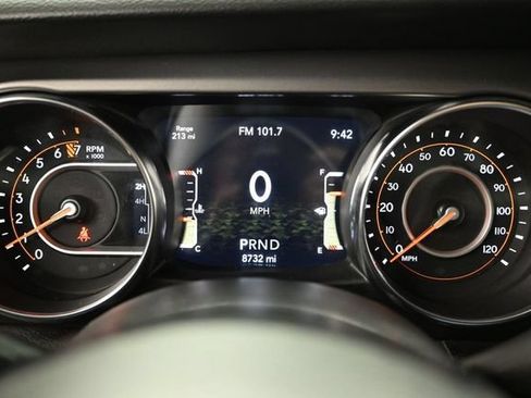 Used 2022 Jeep Wrangler Unlimited Sport AWD/4WD image 33