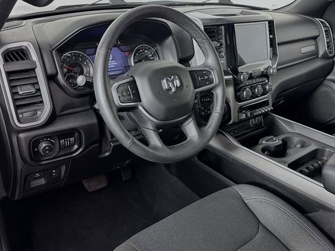 Used 2019 RAM 1500 Big Horn image 9