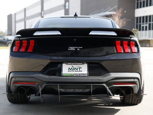 Used 2024 Ford Mustang GT image 12