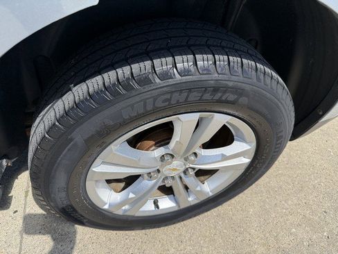Used 2014 Chevrolet Equinox LT w/ Driver Convenience Package AWD/4WD image 39