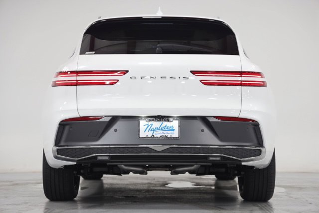New 2027 Genesis GV70 2.5T Select AWD/4WD image 11