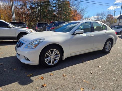 Used 2013 INFINITI G37 x Sedan w/ Premium Pkg image 38