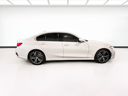 Used 2021 BMW 330e w/ Convenience Package image 24