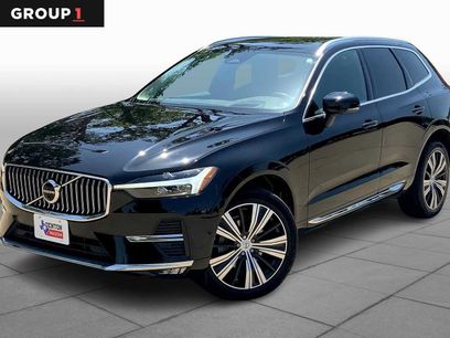 Used 2022 Volvo XC60 B5 Inscription w/ Advanced Package