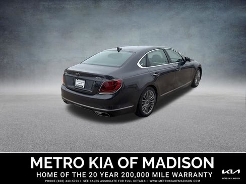 Used 2020 Kia K900 Luxury w/ VIP Package AWD/4WD image 6
