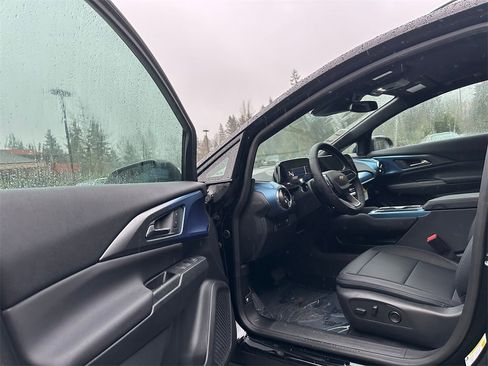 New 2026 Chevrolet Equinox EV LT image 20