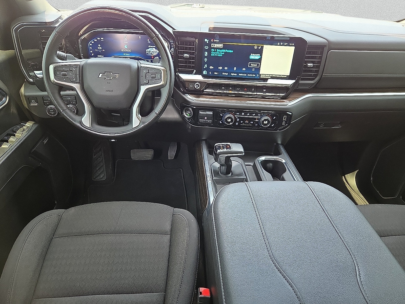 Certified 2024 Chevrolet Silverado 1500 RST w/ Convenience Package II AWD/4WD image 11