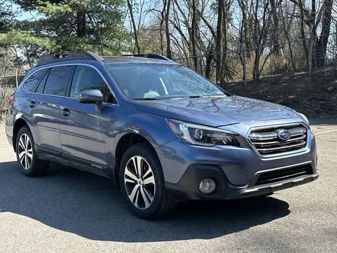 Used 2018 Subaru Outback 2.5i Limited image 21