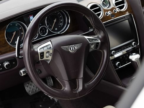 Used 2017 Bentley Flying Spur S V8 AWD/4WD image 45