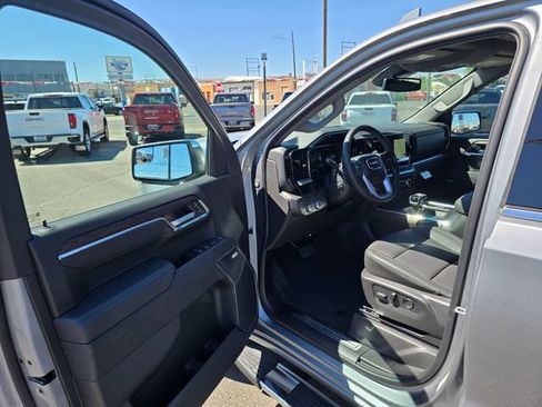 New 2026 GMC Sierra 1500 SLT w/ SLT Premium Package AWD/4WD image 19