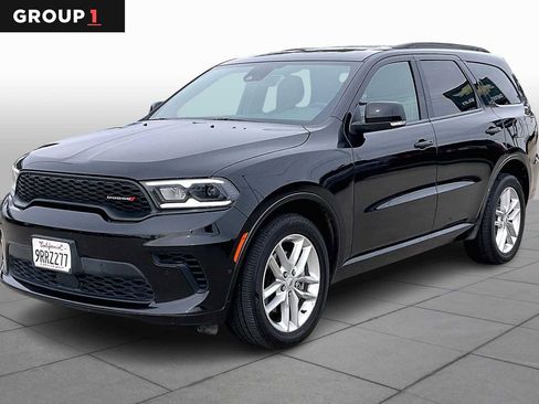 Used 2025 Dodge Durango GT image 1