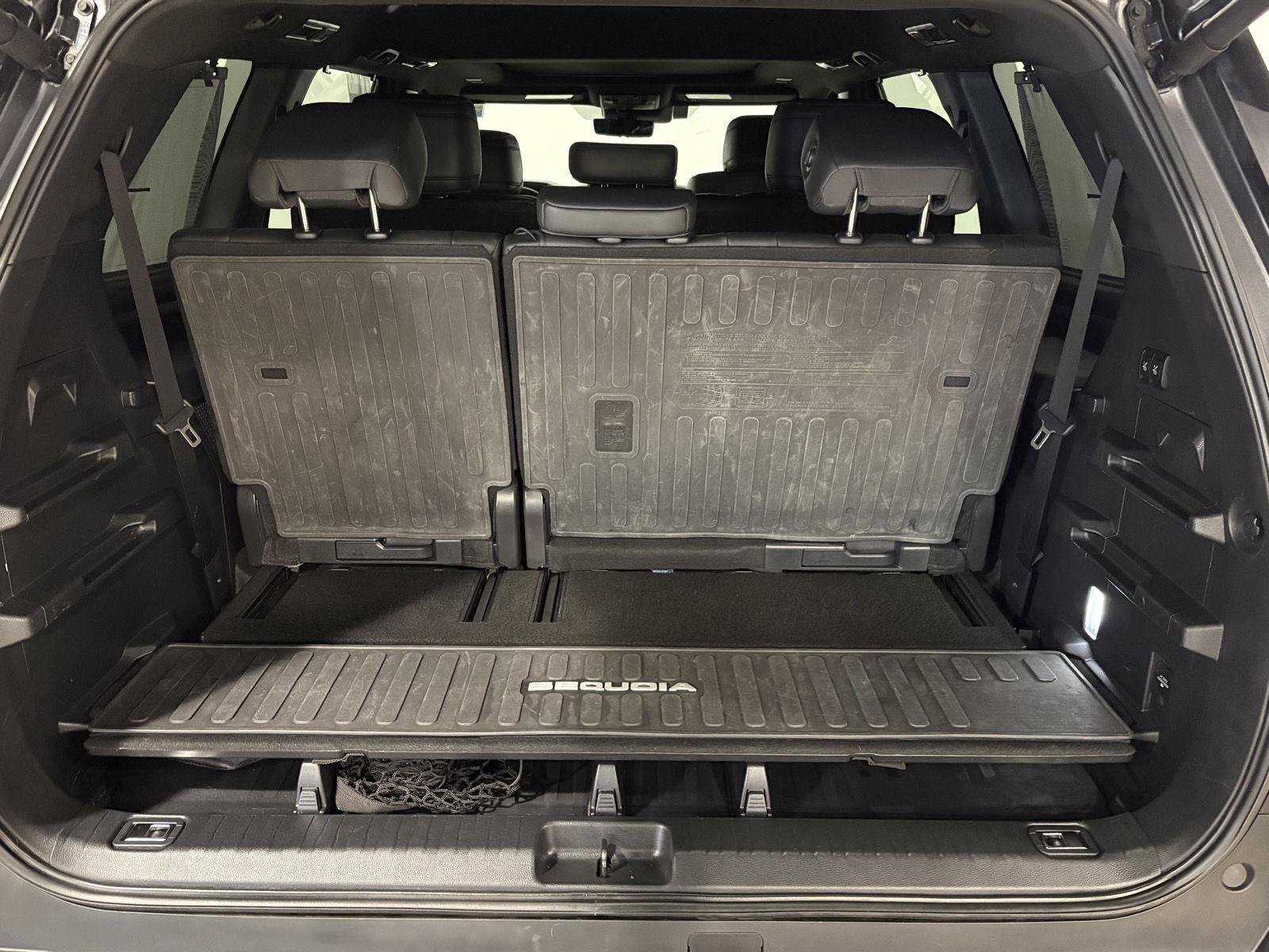 Used 2025 Toyota Sequoia 4WD image 47