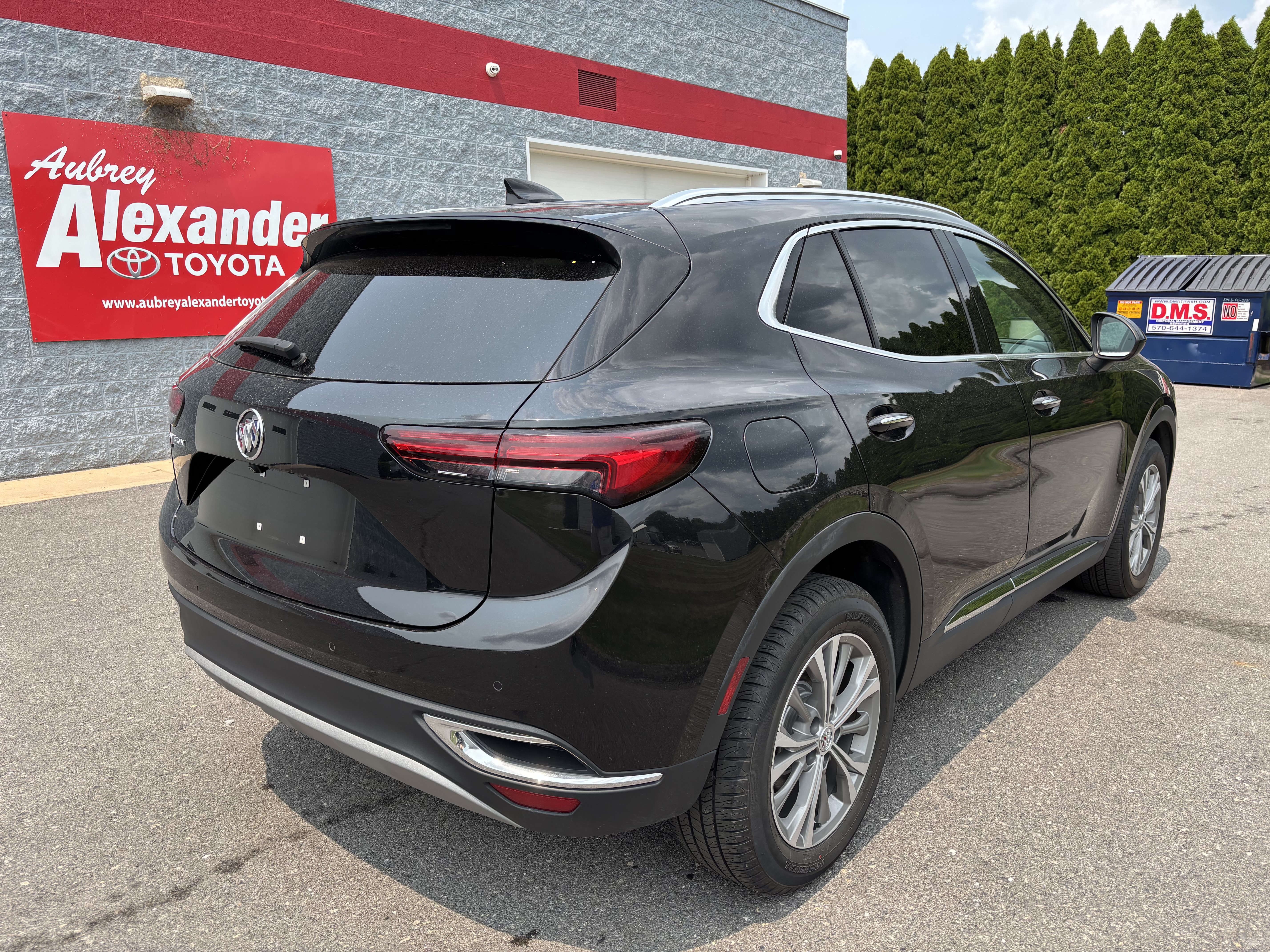Used 2023 Buick Envision Preferred AWD/4WD image 3