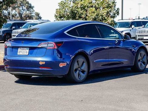 Used 2020 Tesla Model 3 Standard Range Plus RWD image 5