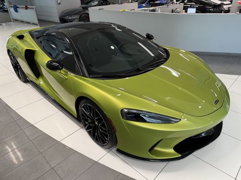 Used 2023 McLaren GT RWD image 6