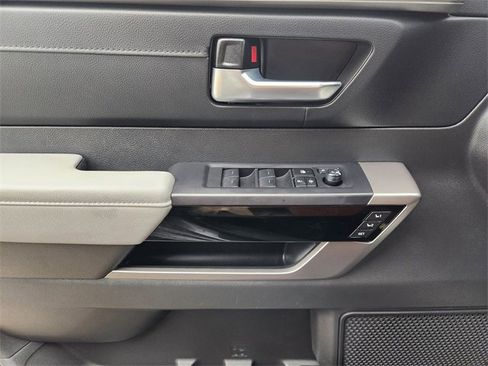 Used 2024 Toyota Sequoia Limited image 17