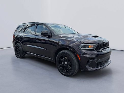 Used 2023 Dodge Durango R/T w/ Blacktop Package RWD image 1