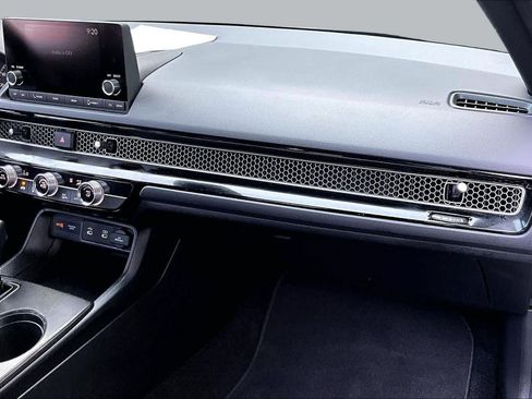 Certified 2026 Honda Civic Sport image 18