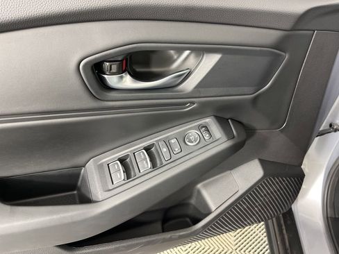 Certified 2025 Honda Accord SE image 22