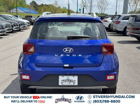Certified 2025 Hyundai Venue Limited image 13