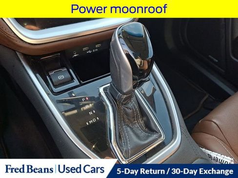 Used 2021 Subaru Outback Touring w/ Popular Package #2 image 25