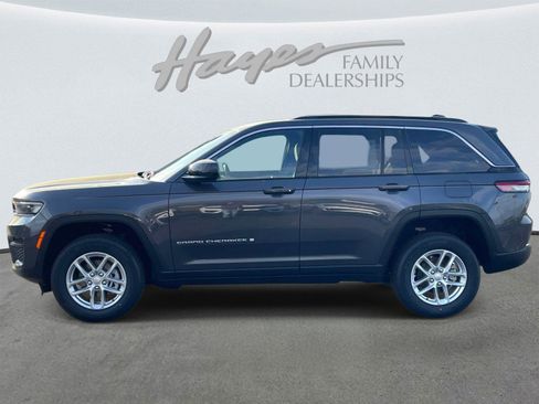 New 2026 Jeep Grand Cherokee Laredo RWD image 6