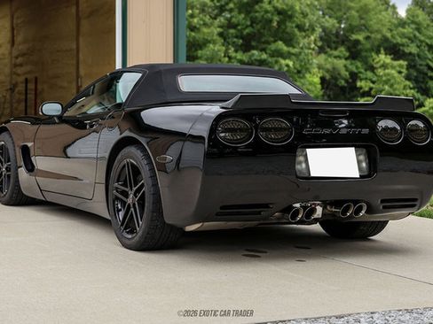 Used 2003 Chevrolet Corvette Convertible w/ Preferred Equipment Group1 RWD image 21