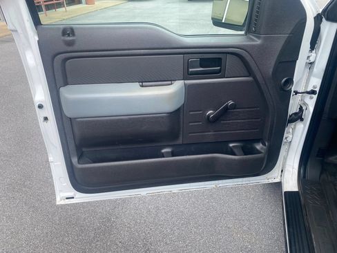 Used 2011 Ford F150 XL RWD image 8