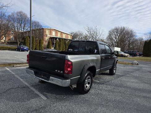 Used 2008 Dodge Ram 1500 Truck ST image 6