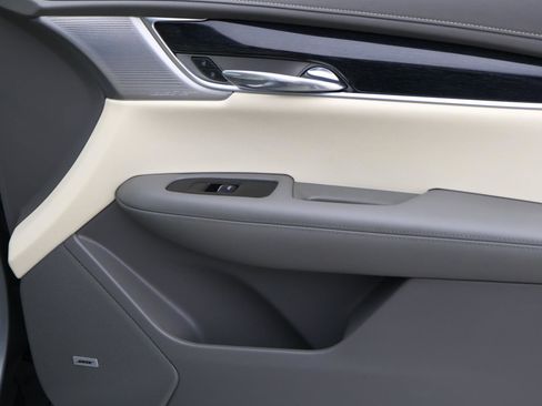 Certified 2023 Cadillac XT6 Premium Luxury w/ Technology Package image 22