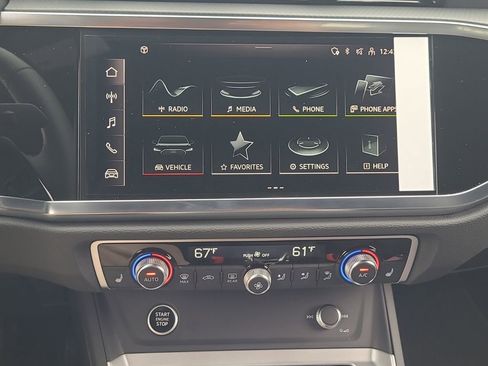 New 2025 Audi Q3 2.0T Premium image 11