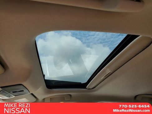 New 2025 Nissan Sentra SV w/ SV Premium Package image 13