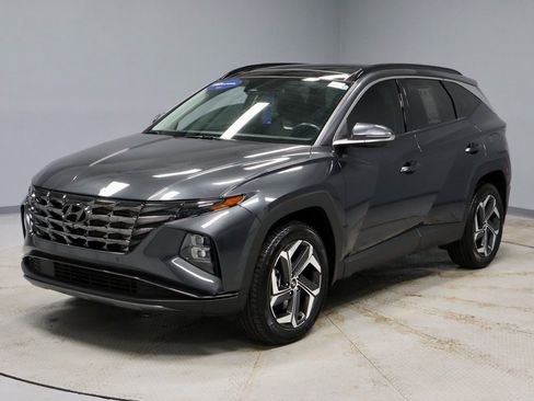 Certified 2022 Hyundai Tucson Limited image 9