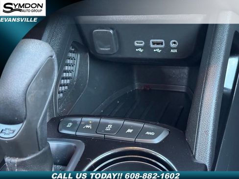 Used 2022 Chevrolet TrailBlazer LT w/ Convenience Package image 14