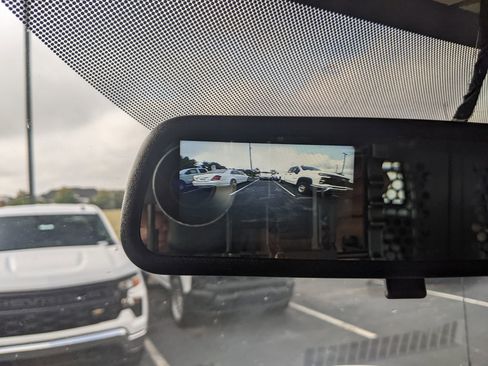 Certified 2024 GMC Savana 2500 w/ Driver Convenience Package image 28