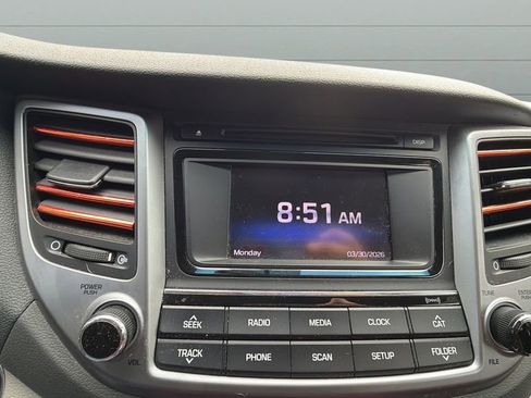 Used 2016 Hyundai Tucson Sport image 19