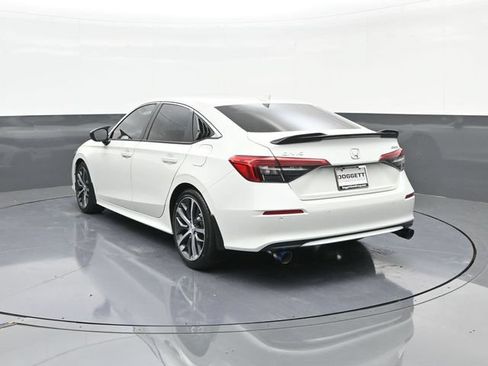 Used 2024 Honda Civic Touring image 8