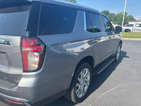 Used 2021 Chevrolet Tahoe LT w/ LT Signature Package AWD/4WD image 8