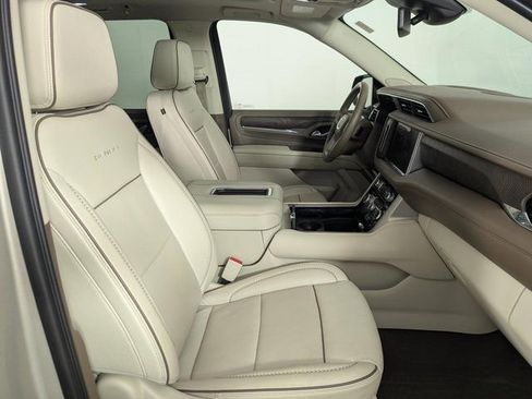 Used 2023 GMC Yukon Denali image 23