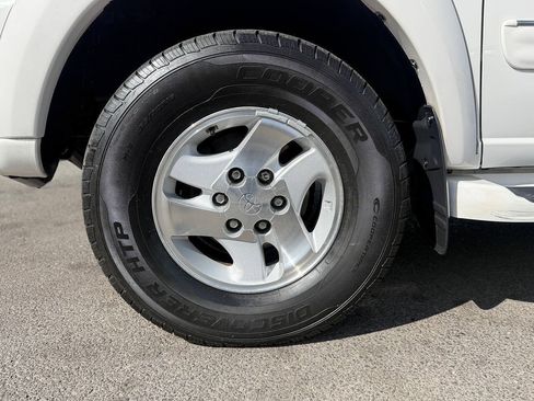Used 2002 Toyota Sequoia Limited AWD/4WD image 20