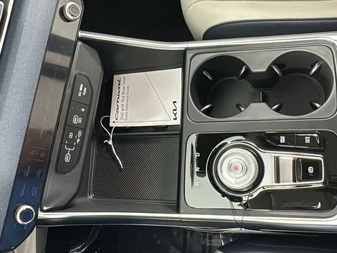 New 2026 Kia Carnival EX FWD image 31