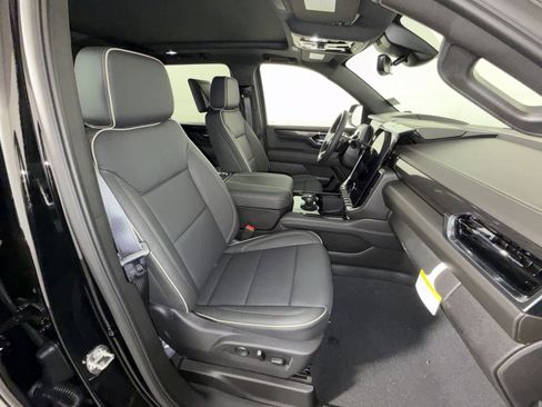 New 2026 GMC Yukon XL Elevation w/ Elevation Premium Package AWD/4WD image 28