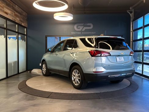 Used 2022 Chevrolet Equinox LT AWD/4WD image 5