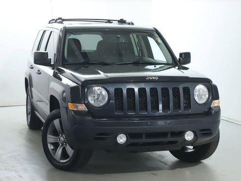 Used 2014 Jeep Patriot High Altitude FWD image 1